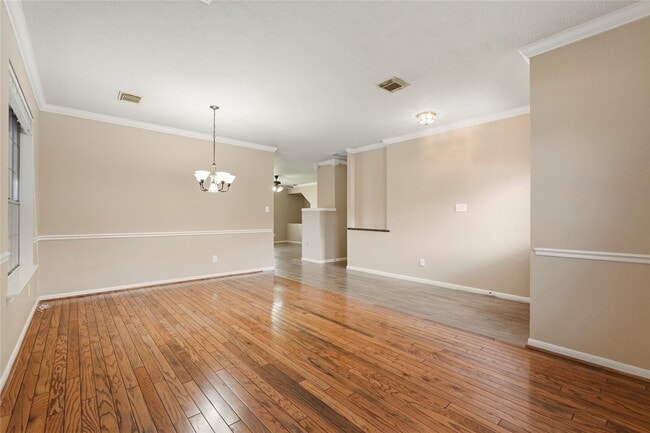 Photo - 15106 Turphin Way