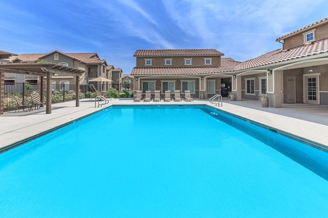 Boulder Creek Apartments