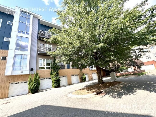 Building Photo - 2200 Lyndhurst Ave Unit 103 Rental