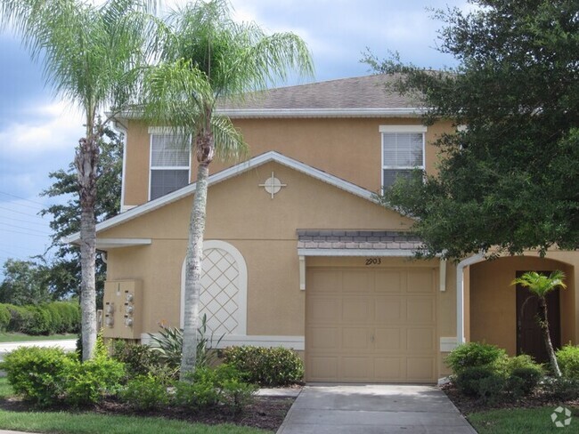 Building Photo - SEVEN OAKS - GATED COMMUNITY Rental