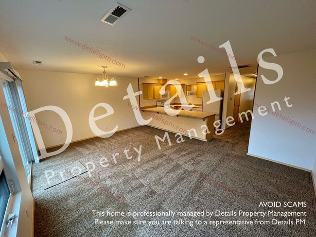 Photo - 3 Bedroom Townhouse in Central Kitsap!