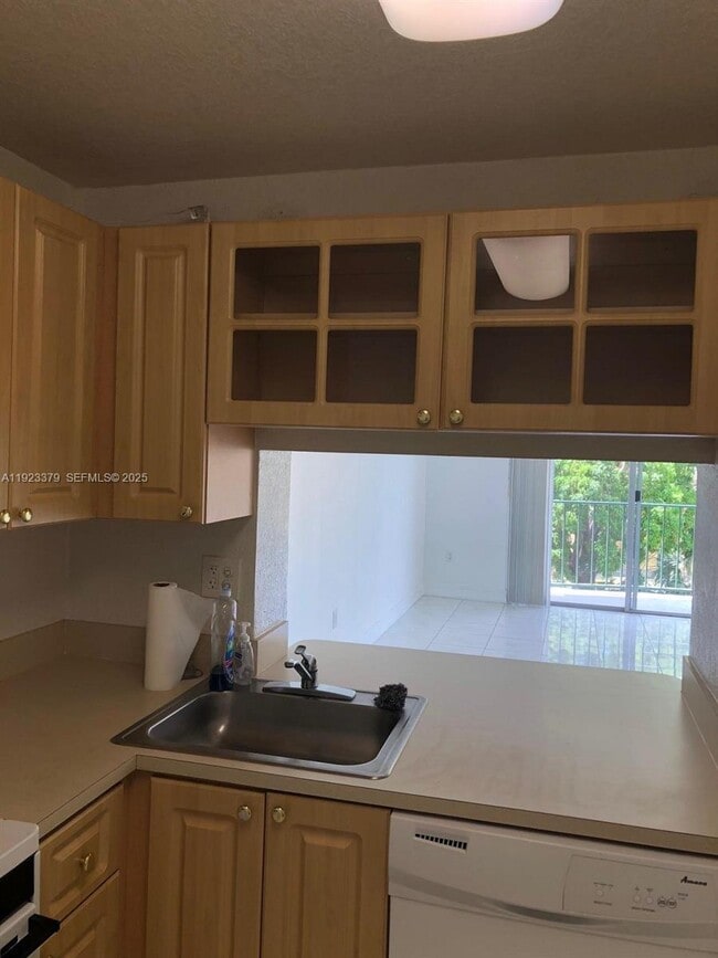 Photo - 9360 Fontainebleau Blvd Unit 308