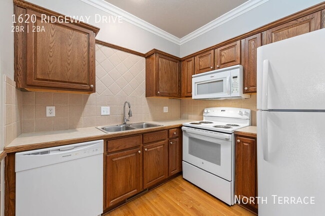 Photo - 1620 Ridgeway Dr