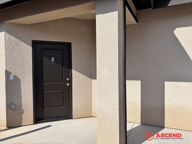 Photo - 6012 Curvy Hills Dr Unit 6012 Curvy Hills Dr #B