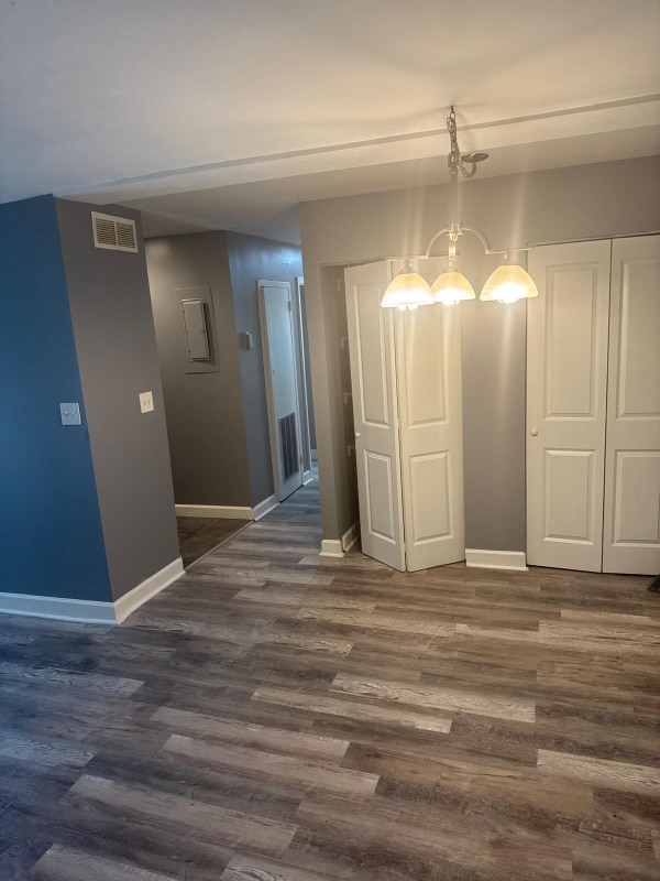 Photo - 406 Girard St