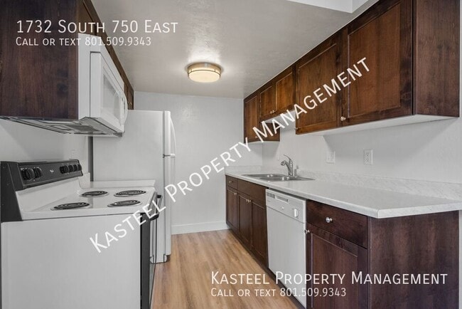 Photo - 1732 S 750 E St