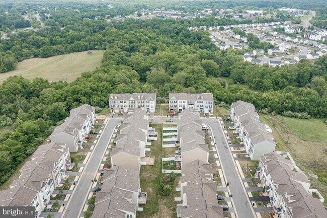 Photo - 227 Schramm Lp