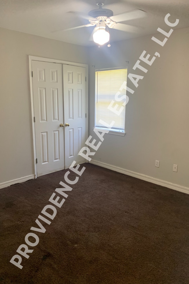 Photo - 3210 Sutton Dr