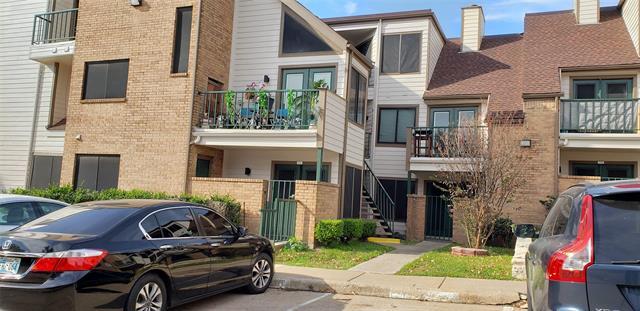 Building Photo - 2301 Balsam Dr Unit M301