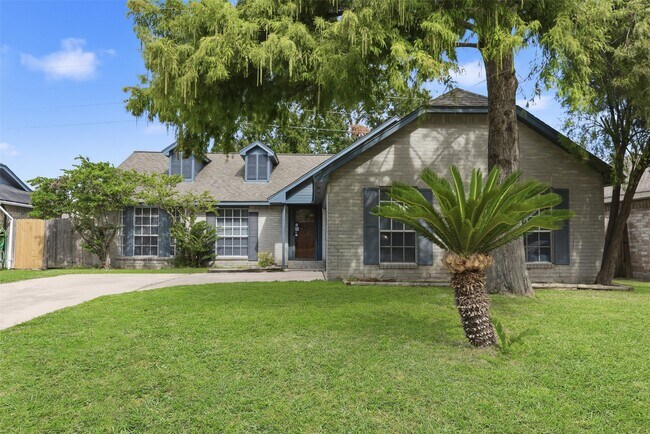 Building Photo - 16826 Carbridge Dr Rental