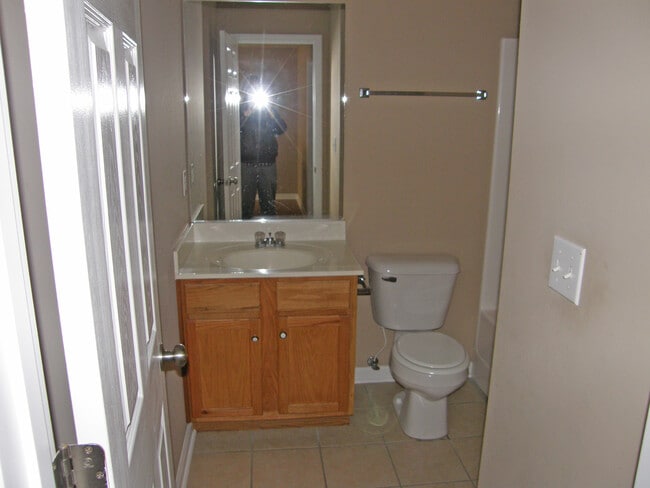 Photo - 168 Dunbar Ln Unit TRIPLEX