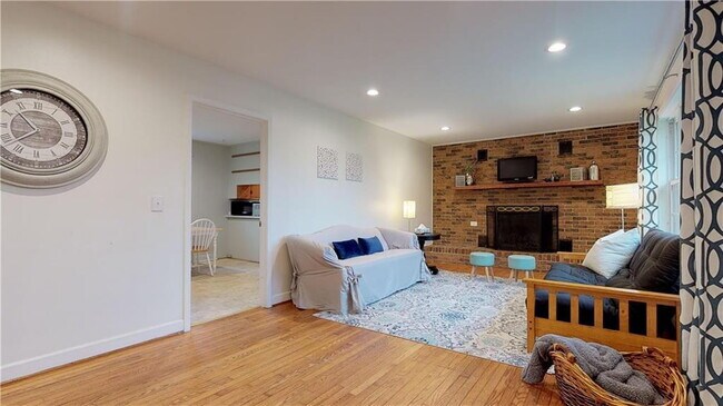 Photo - 3 bed, 2 bath home in Clemson