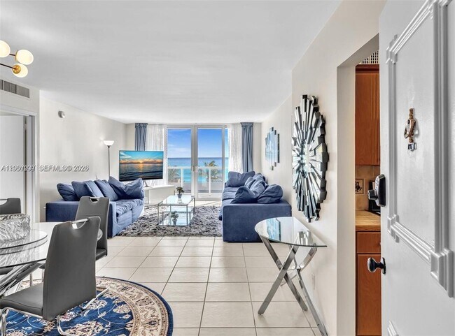 Photo - 3140 S Ocean Dr Unidad 206