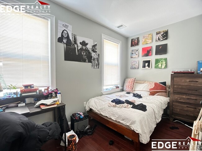 Photo - 5 Millmont St Unit 2