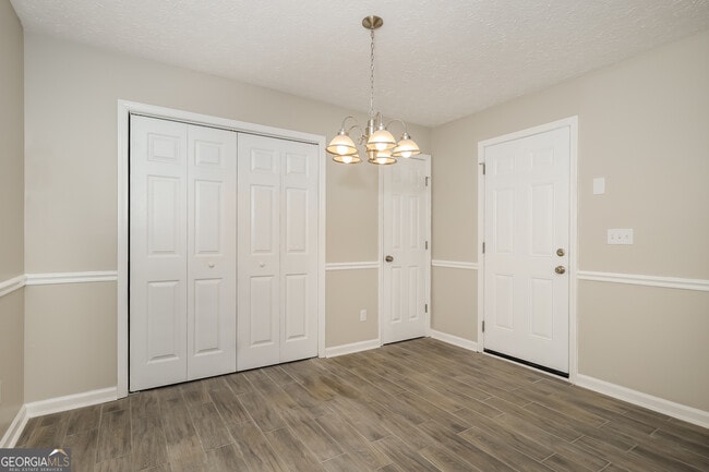 Photo - 5485 Denny Dr