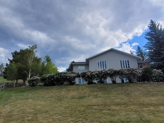 Photo - 26 Hilltop Dr
