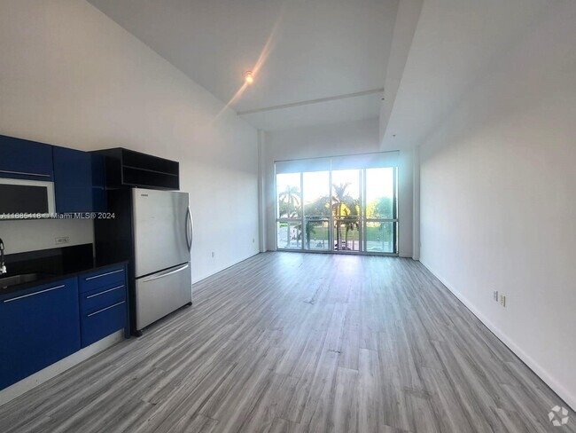 Building Photo - 244 Biscayne Blvd Unit 335 Rental