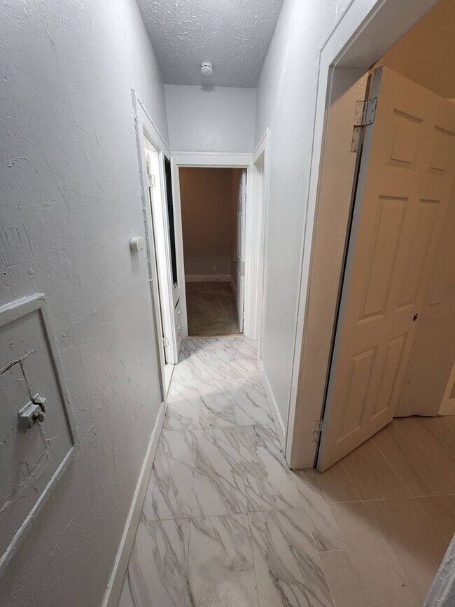 Photo - 3358 E 145th St Unit UP