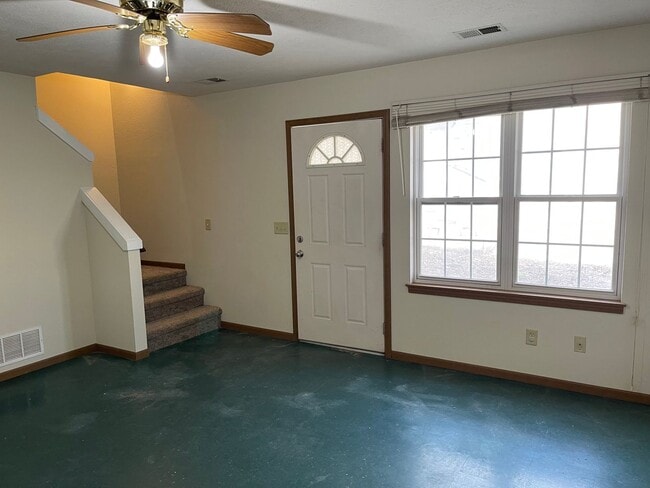 Photo - 406 Bluemont Ave Unit 1