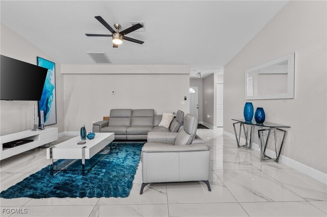 Photo - 4524 20th St SW