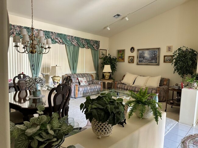 Photo - 1609 Windsford Cir