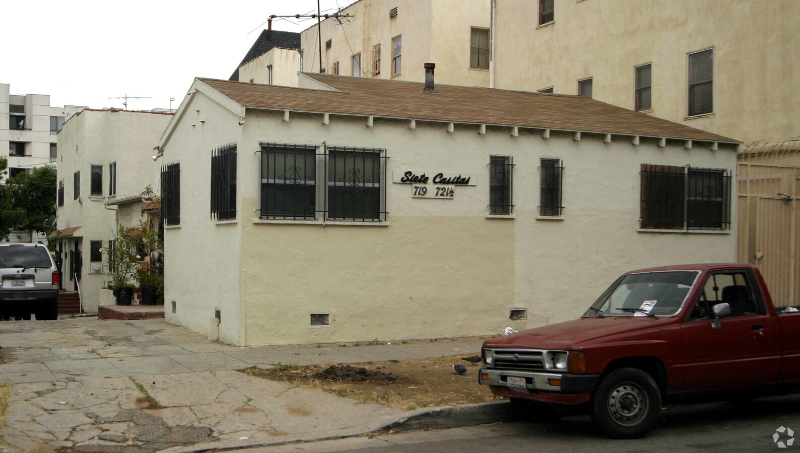 Photo - 719-721 1/2 N Madison Ave