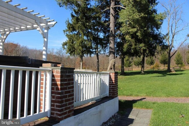 Photo - 1934 Bleim Rd