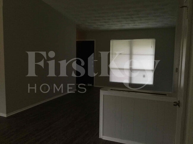 Photo - 6318 Songwood Dr