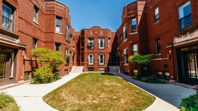 Photo - 3710 W Wrightwood Ave Unit 2D