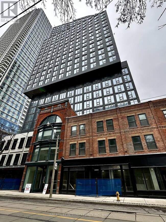 Photo - 100 Queen St E Unit 2902