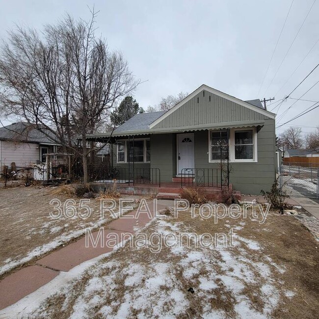 Building Photo - 807 24th Ave Rental
