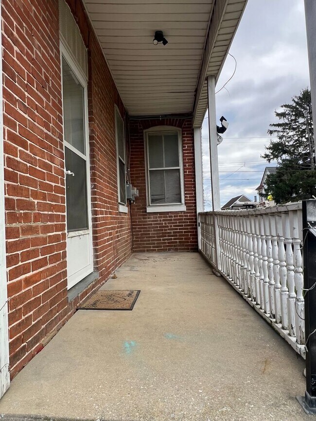 Photo - 201 Nashville Blvd Apartamento Unidad B