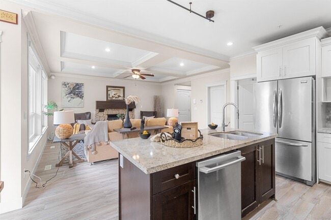 Photo - 24220-2103A 103A Ave