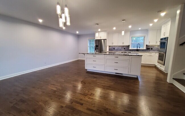 Photo - "Charming 3-Bed Oasis with Granite Touches & Cozy Fireplace on Spartan Road!"