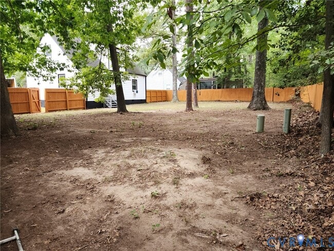 6004 Simplicity Ct