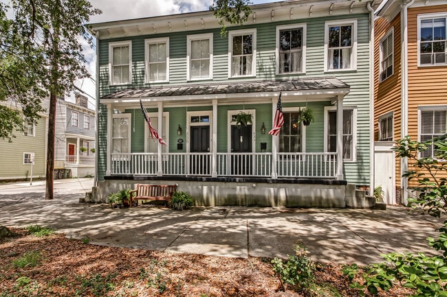 Photo - 533 E Broad St