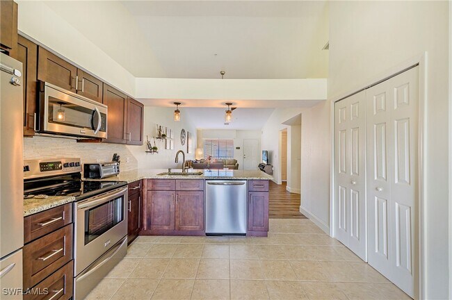Photo - 26651 Rosewood Pointe Cir Unidad 203
