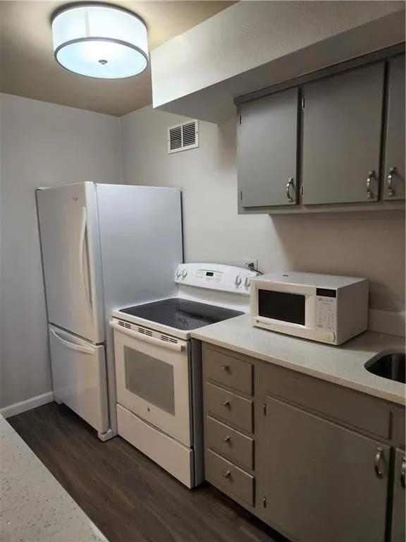 Photo - 300 Peachtree Rd NE Unit 5L