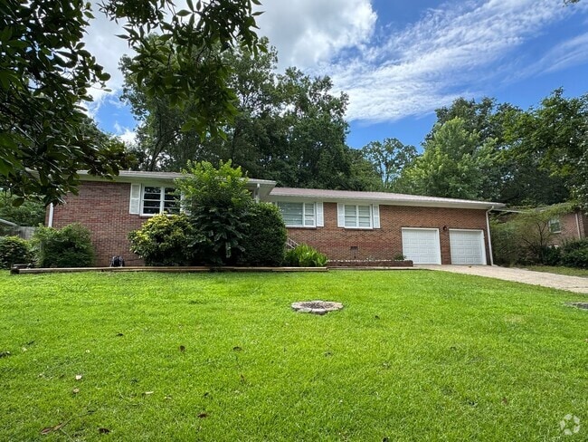 Building Photo - 1315 Monte Vista Dr Rental