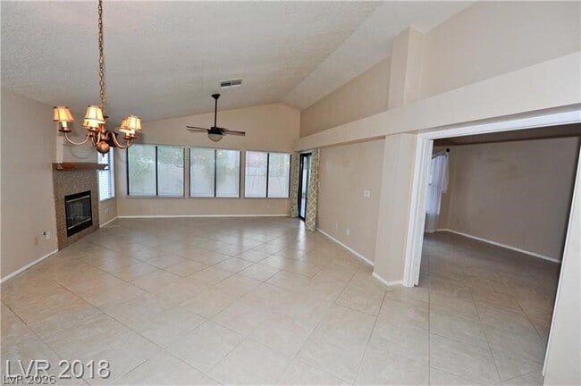 Photo - 5228 Crooked River Cir