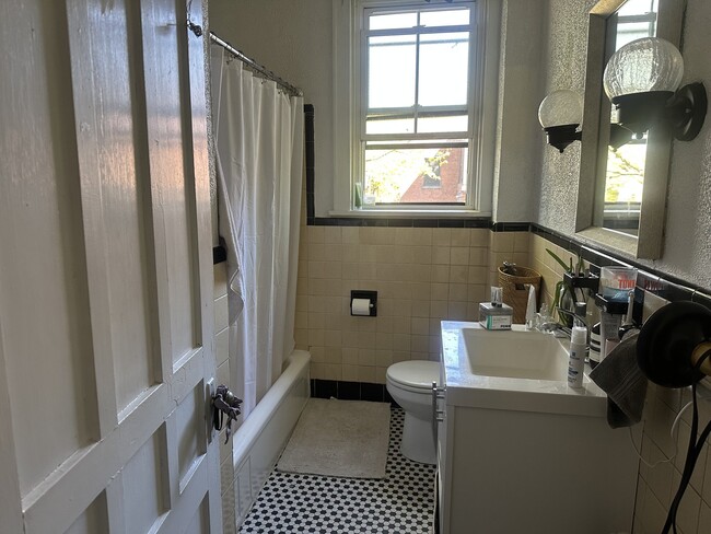 Photo - 177 2nd St