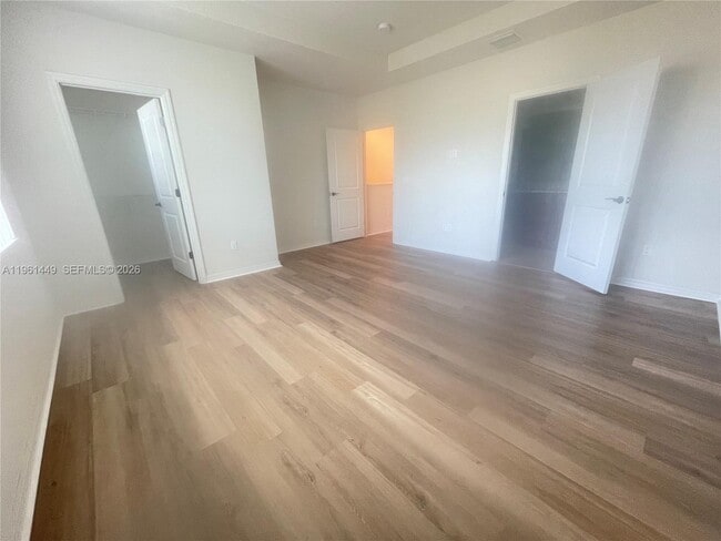 Photo - 5060 Eucalyptus Dr