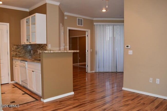 Photo - 1701 E Colter St Unit 180