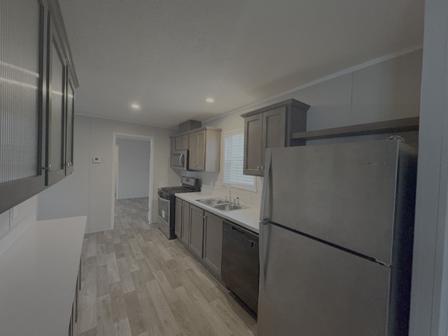 Photo - 364 Shummard Branch