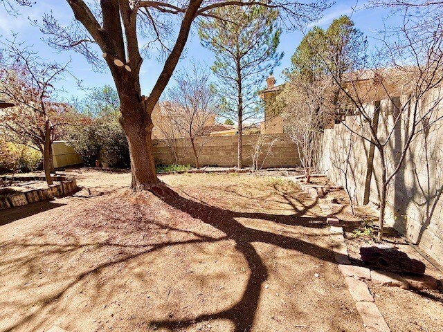 Photo - 7417 Lew Wallace Dr NE