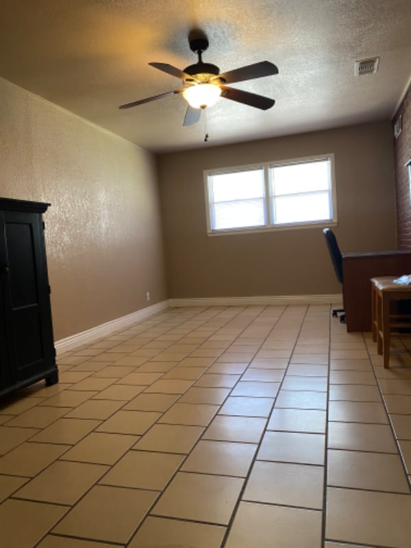 Photo - 801 NW 9th St