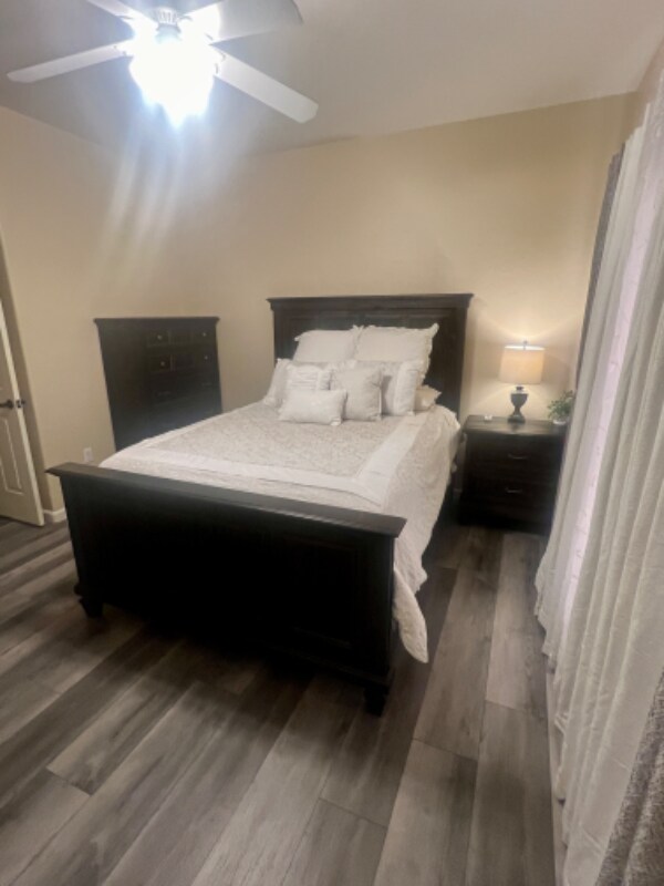 Photo - 3731 E Mitchell Dr