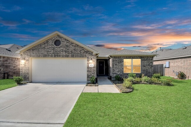 Building Photo - 20730 Southern Wds Blvd Rental