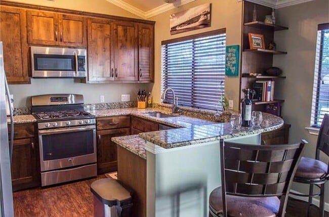 Photo - 12800 Meehan Dr House