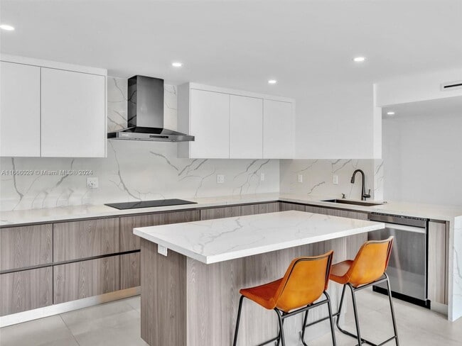 Photo - 1101 River Reach Dr Unit #302